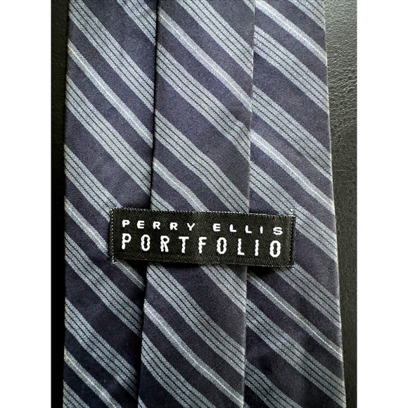 Perry Ellis Mens Archer Mini Geo Tie Gray Size One Size main image 1